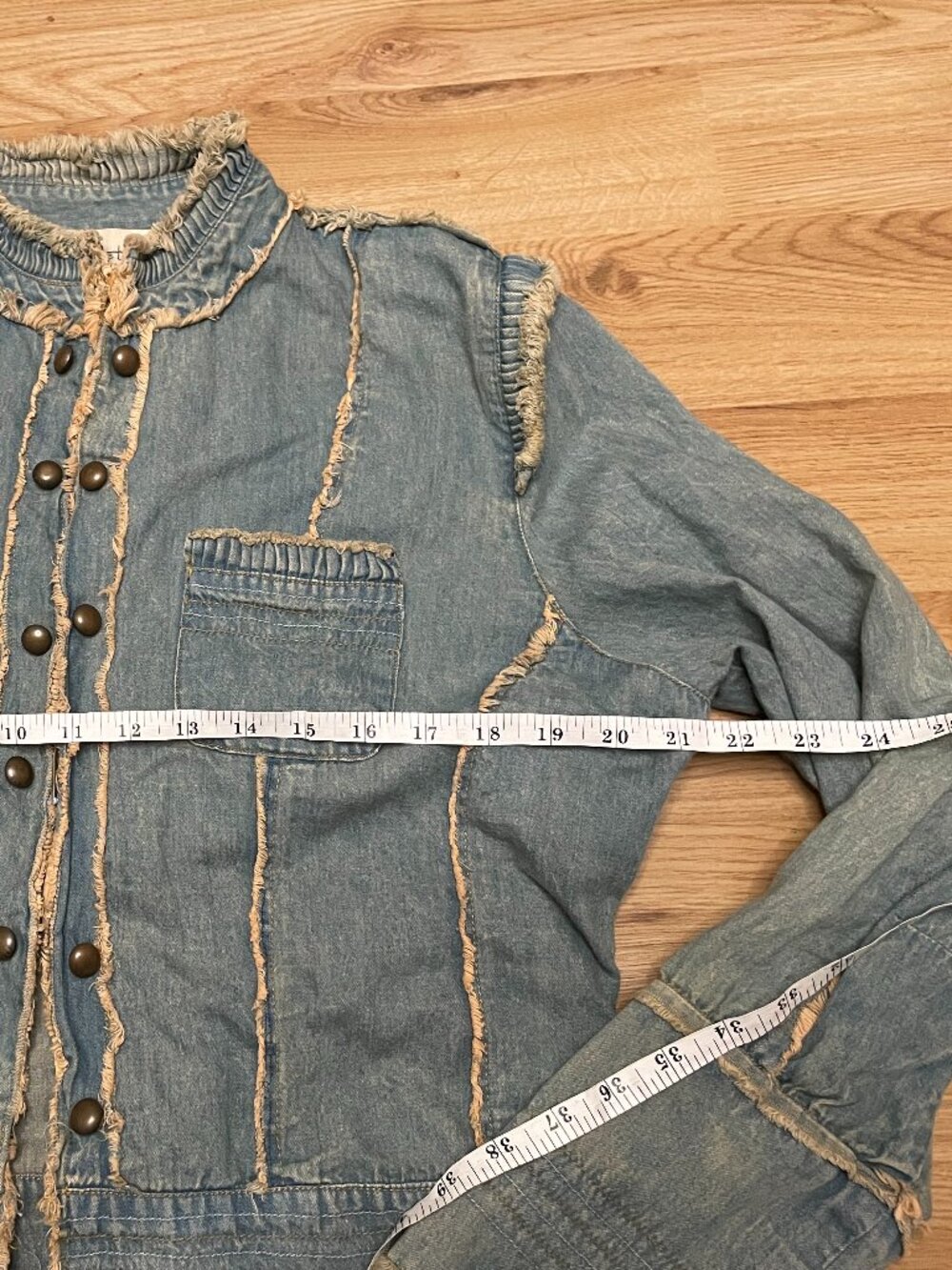 jacket - Picture 3 of 5